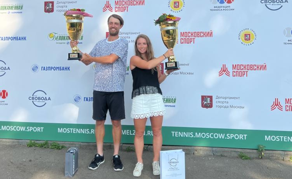 Анна Уреке теннис